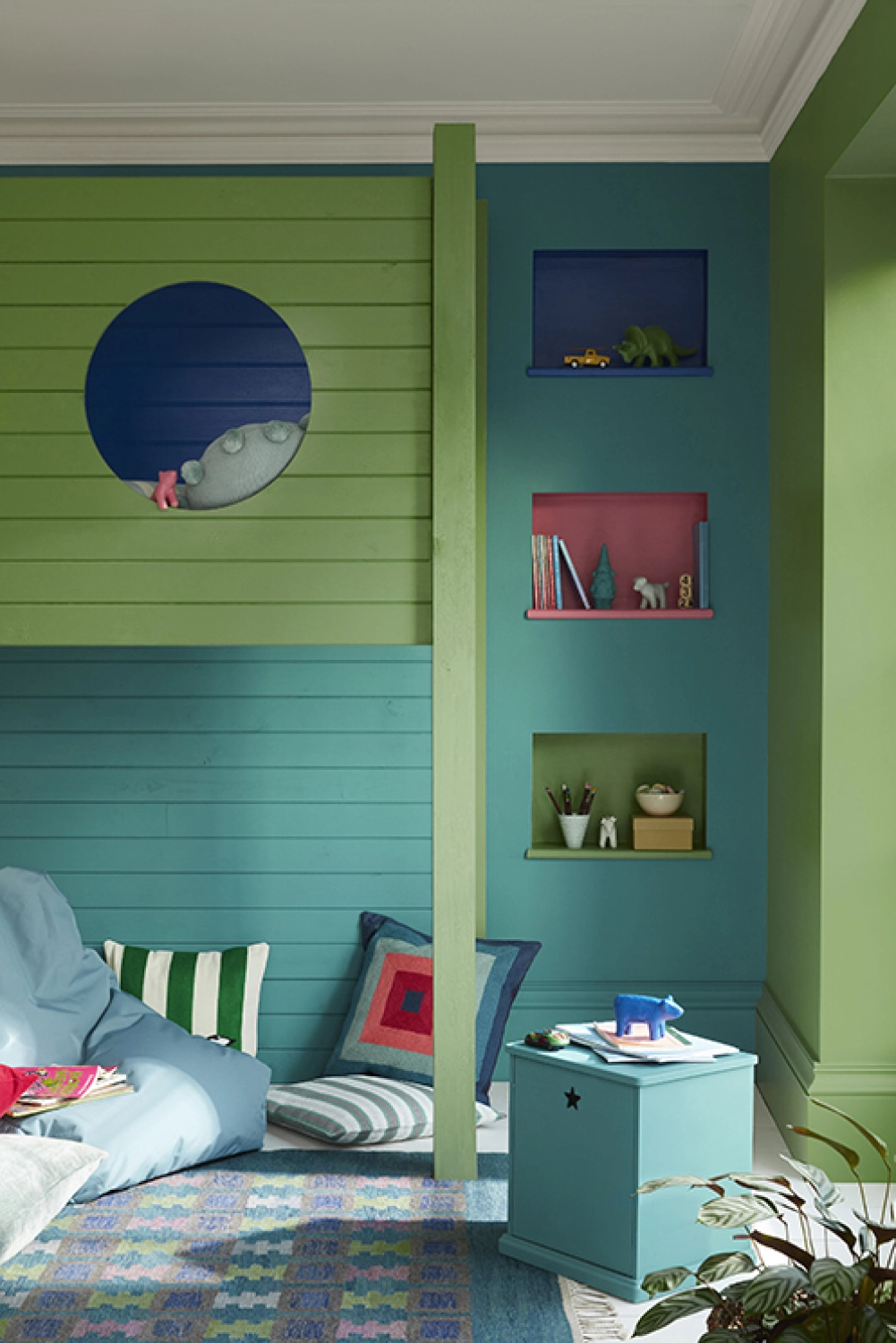 Little Greene Intelligent Matt Emulsion - Slaked Lime Mid No. 149 - 2,5L-image