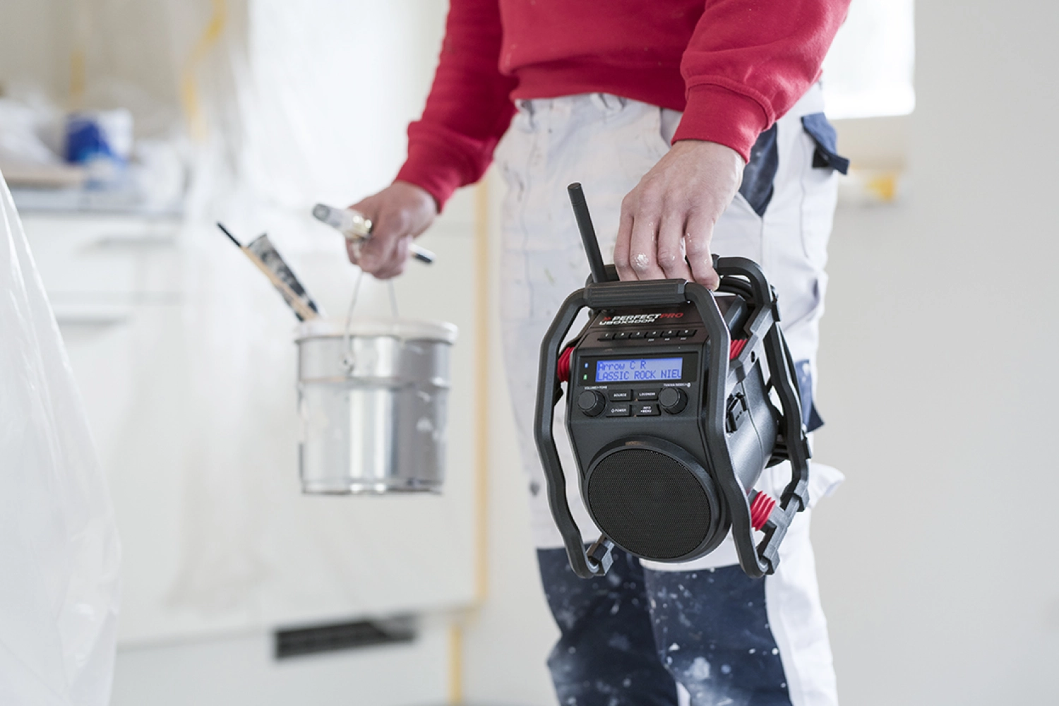 PerfectPro UBOX 400R2 Bouwradio - FM RDS / DAB+ - AUX-in - bluetooth - werkt op netstroom en batterij-image