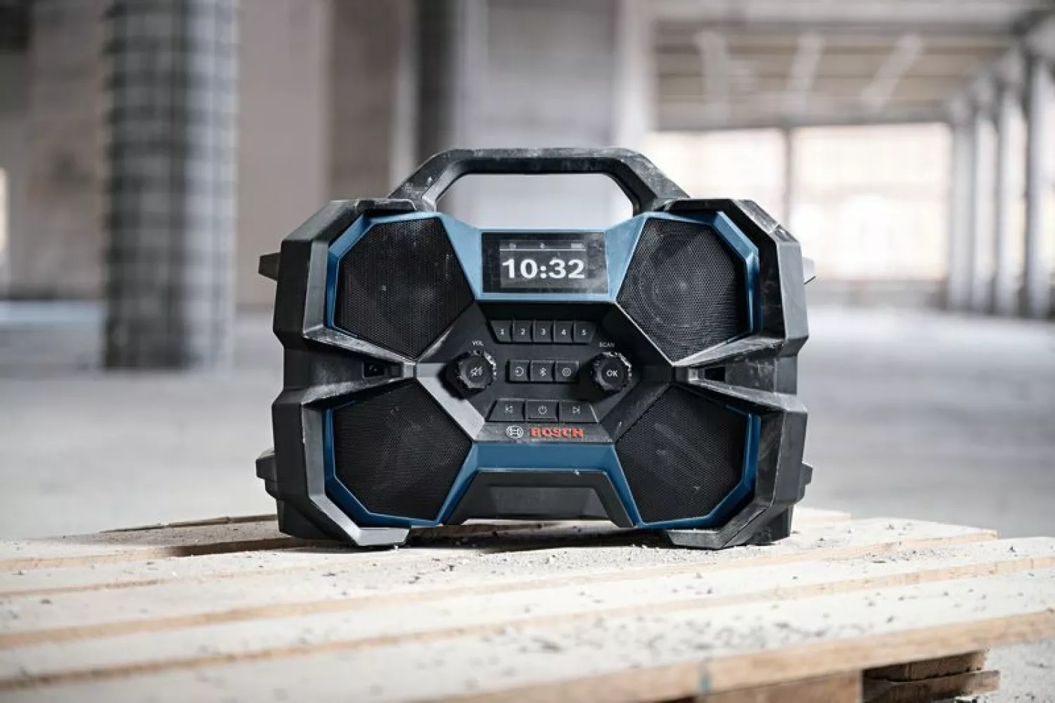 Bosch GPB 18VH-6 SRC 12V / 18V accu Bouwradio (met oplaadfunctie) - DAB+ - Bluetooth