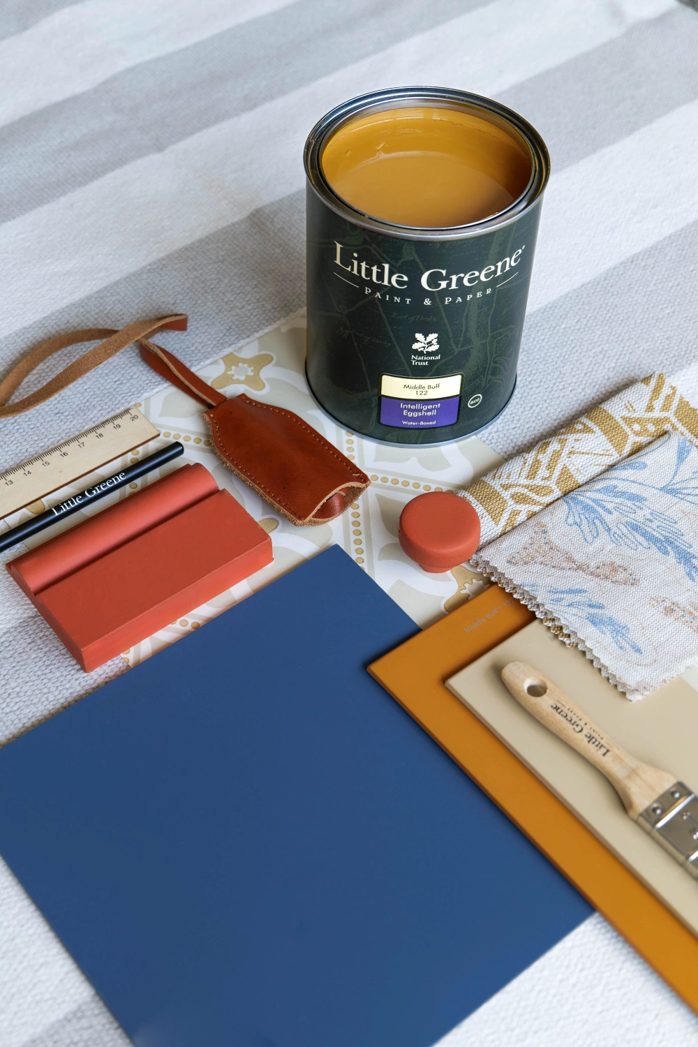 Little Greene Intelligent Matt Emulsion - Book Room Green No. 322 - 2,5L-image