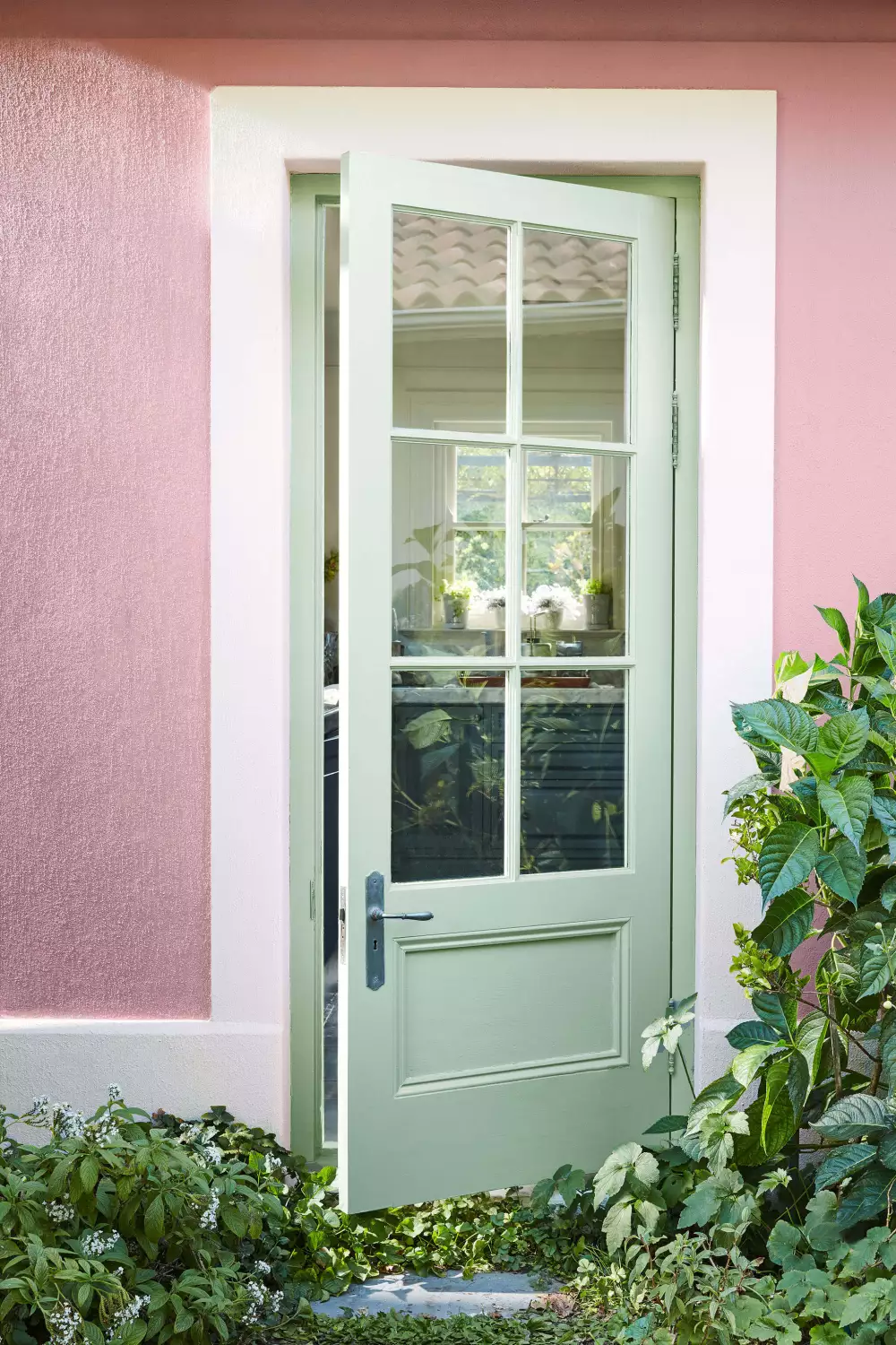 Little Greene Intelligent Satin - China Clay No. 1 - 1L-image