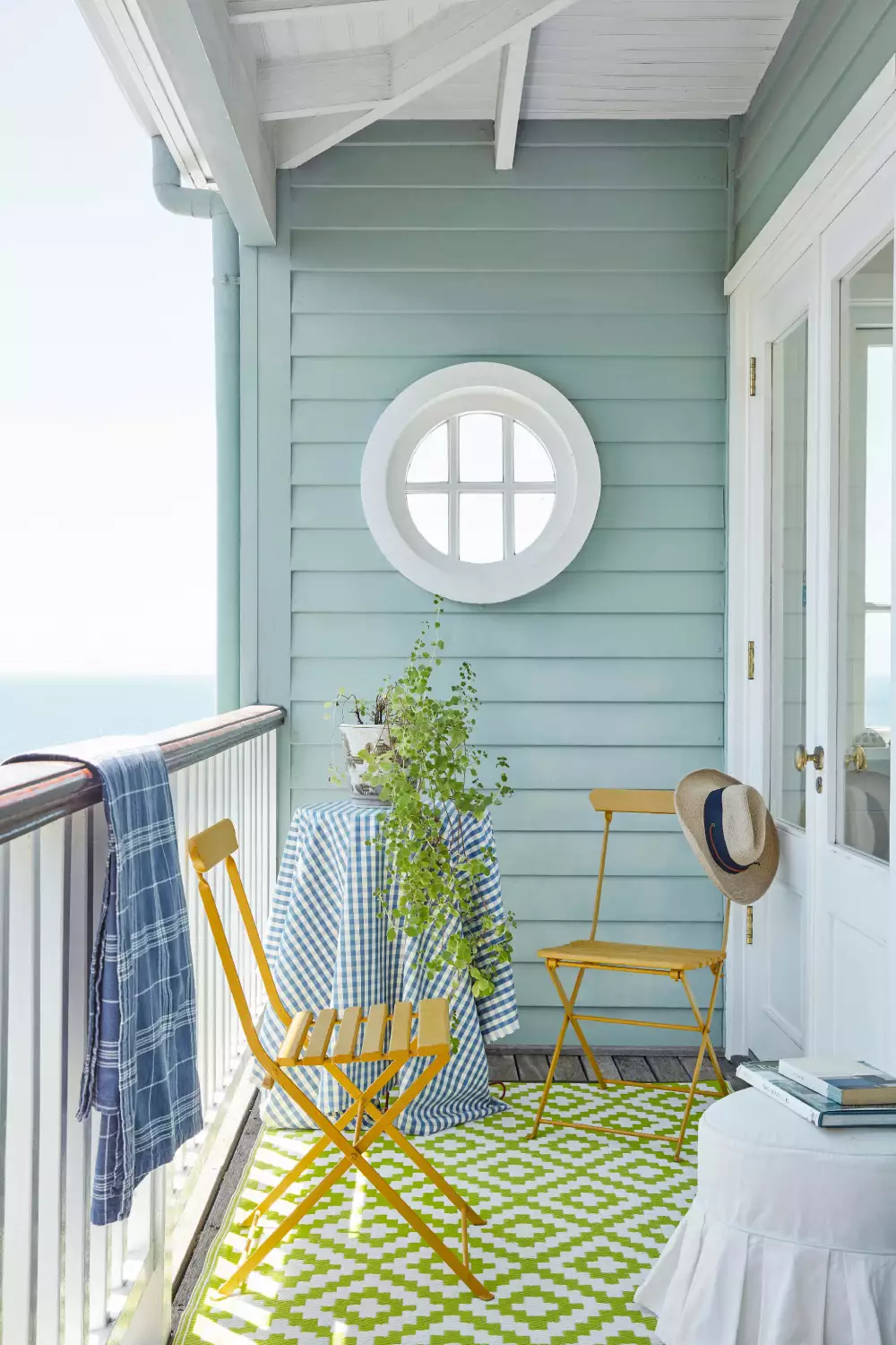 Little Greene Intelligent Satin - Loft White No. 222 - 5L-image