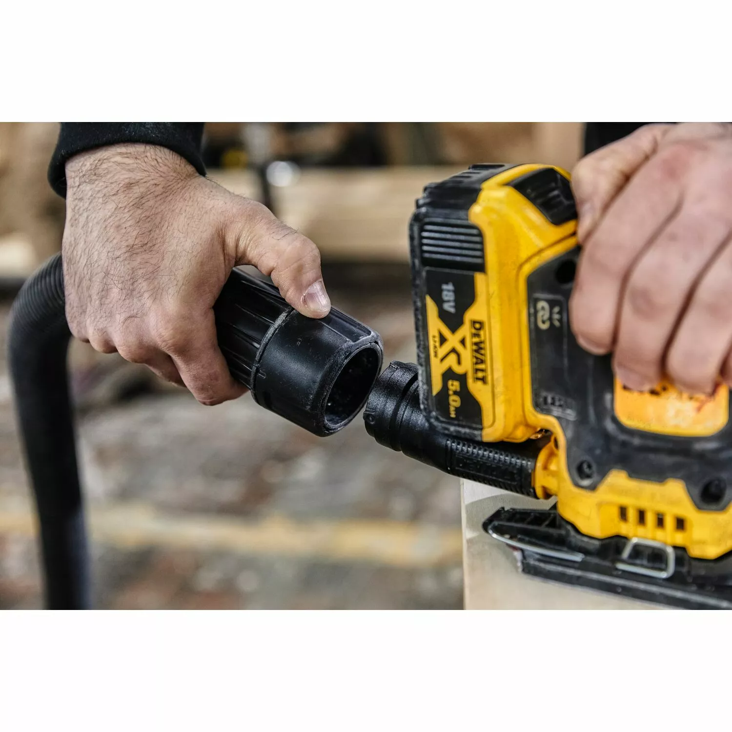 DeWALT DCW200NT 18V Li-ion XR accu vlakschuurmachine body in TSTAK - 140 x 115mm - koolborstelloos-image