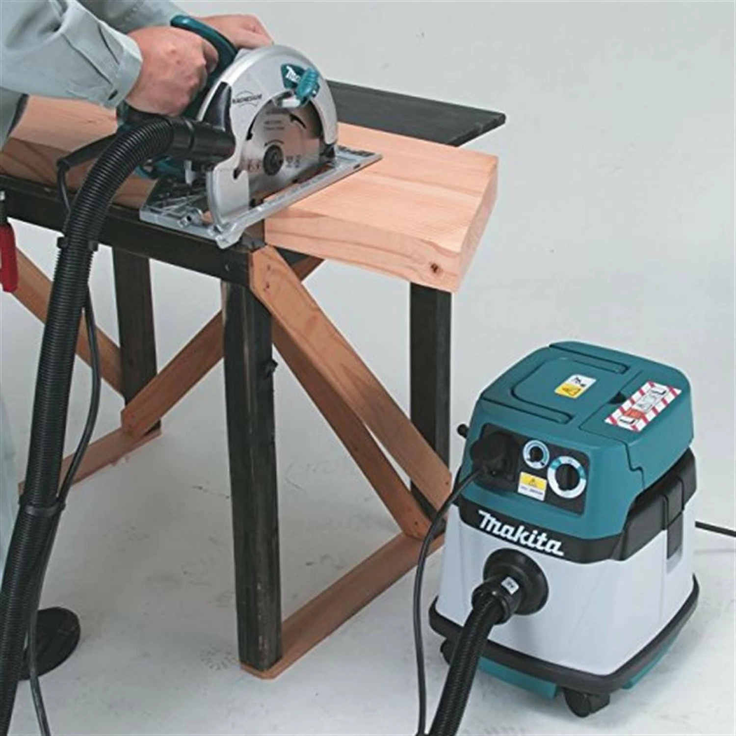 Makita VC1310LX1 Bouwstofzuiger - 1050W - L-klasse - 13L-image