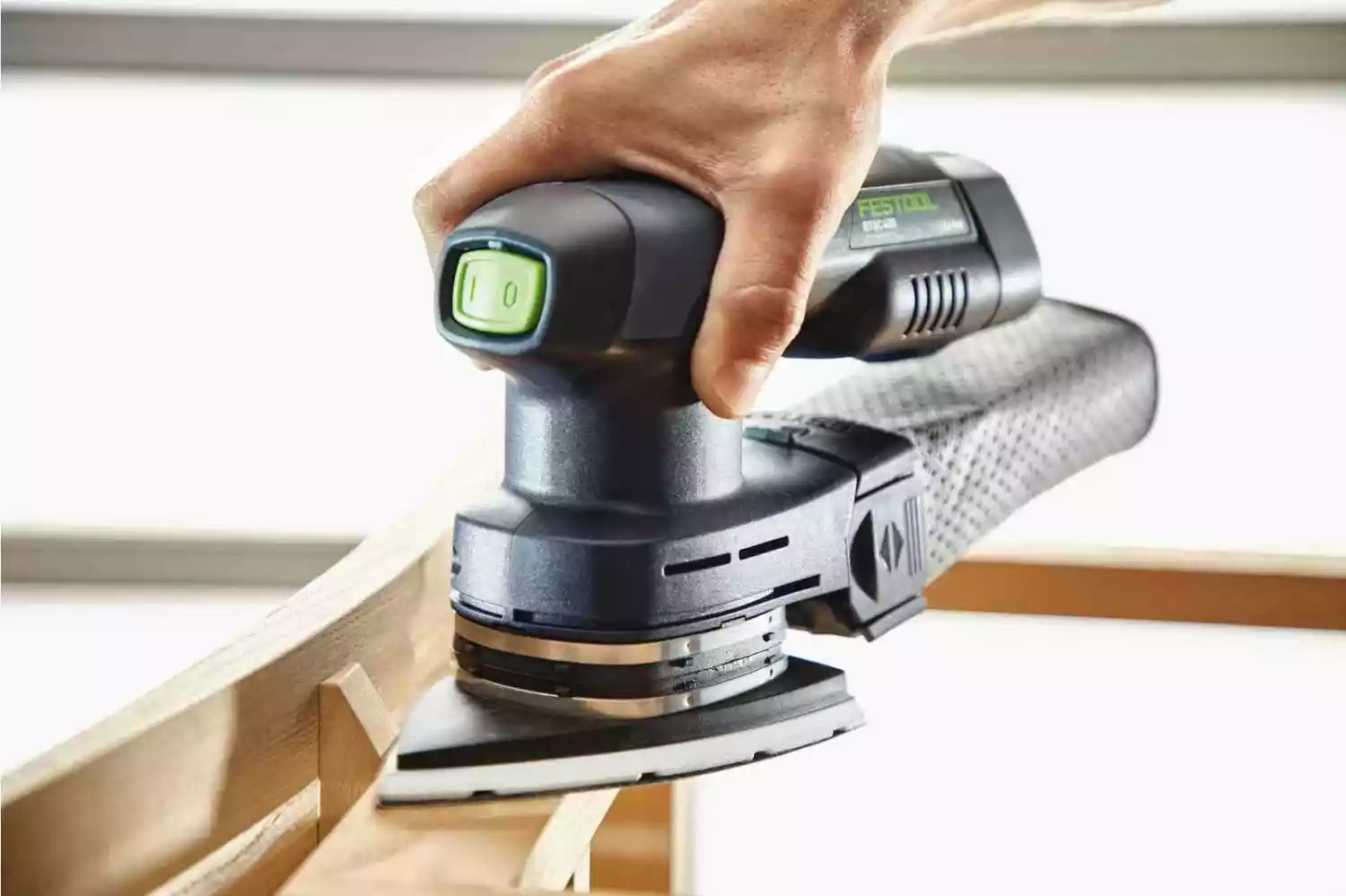 Festool DTSC 400 3,0 I-Plus 18V Li-Ion accu deltaschuurmachine set (2x 3,0Ah) in systainer - 100x150mm