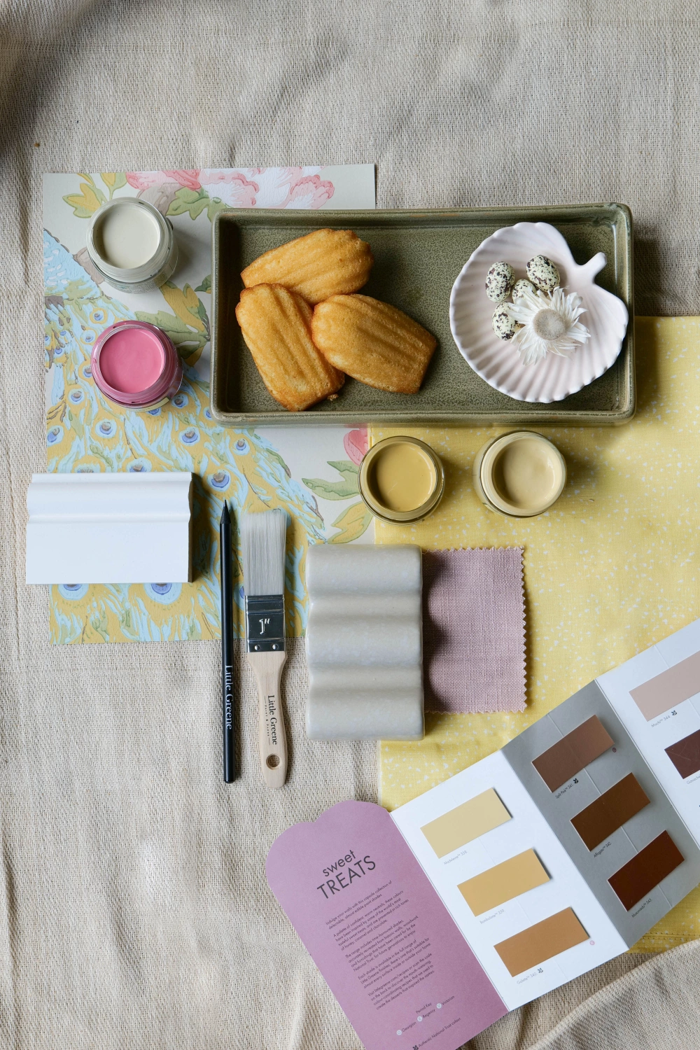 Little Greene Intelligent Exterior Eggshell - Muscovado™ No. 343 - 2,5L-image