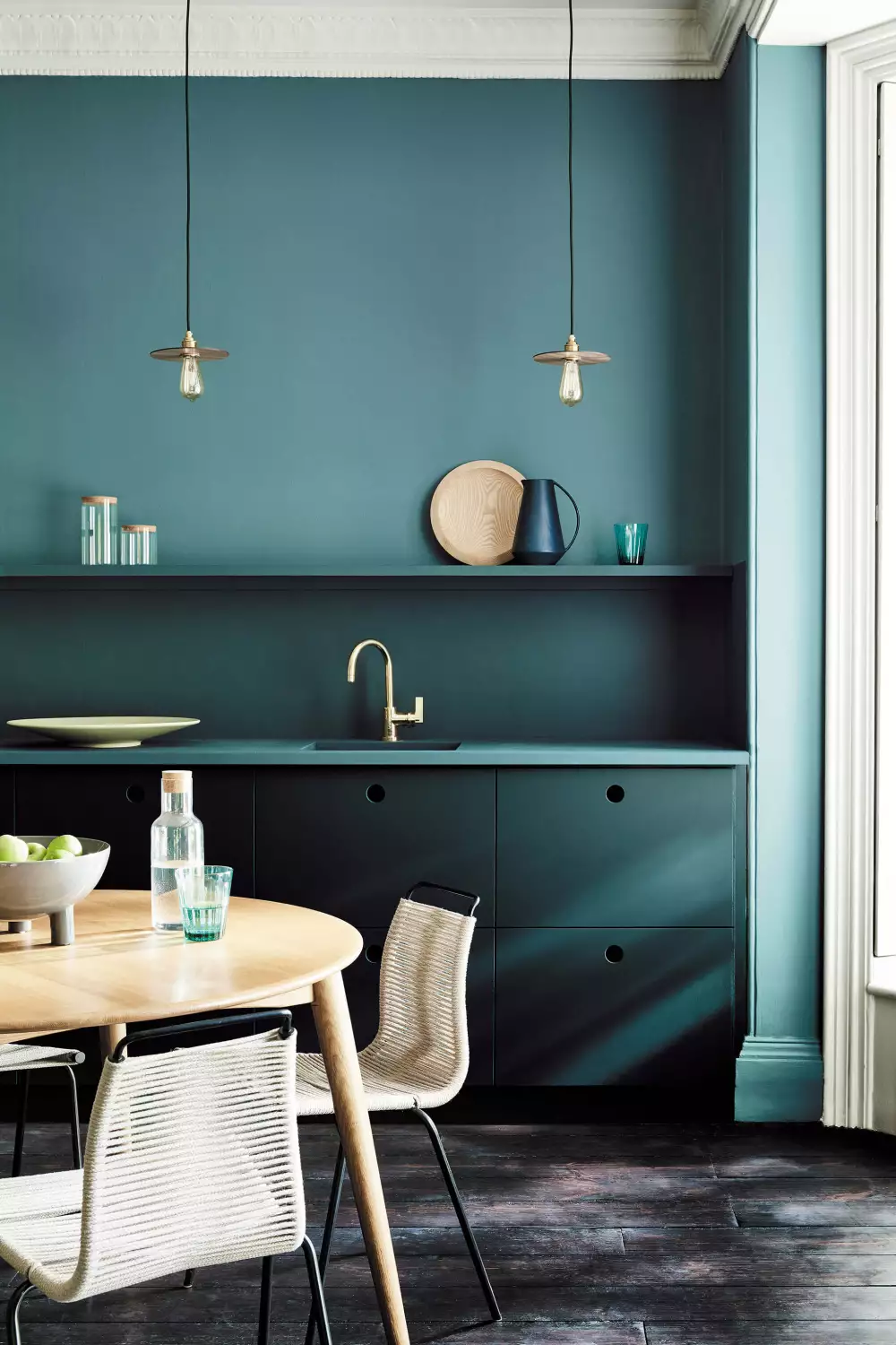 Little Greene Intelligent Gloss - Tea with Florence No. 310 - 1L-image
