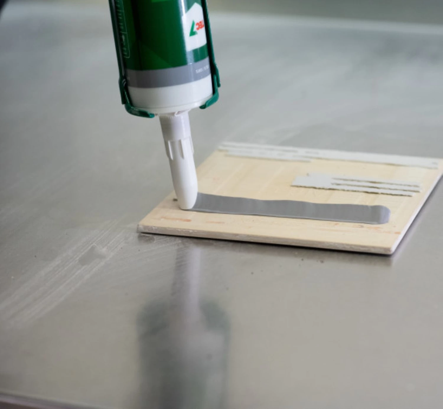 TEC7 X-Tack Montagekit - Wit - Koker - 290ml-image