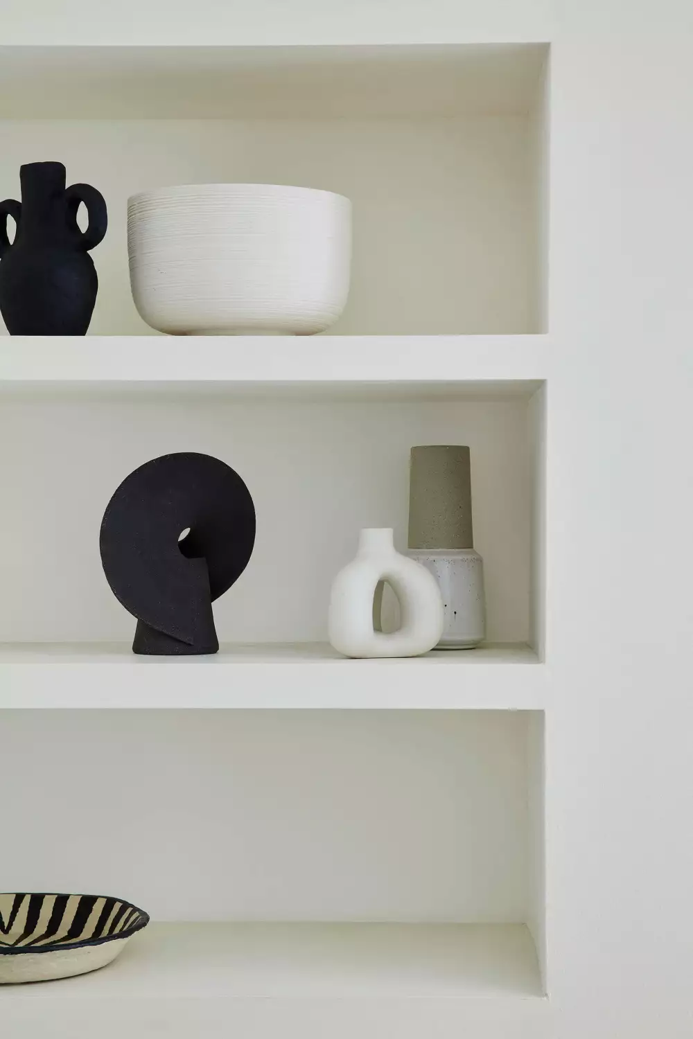 Little Greene Absolute Matt Emulsion - Loft White No. 222 - 10L-image