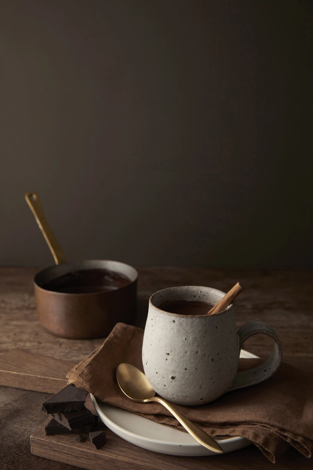 Little Greene Absolute Matt Emulsion - Chocolate Colour No. 124 - 2,5L-image