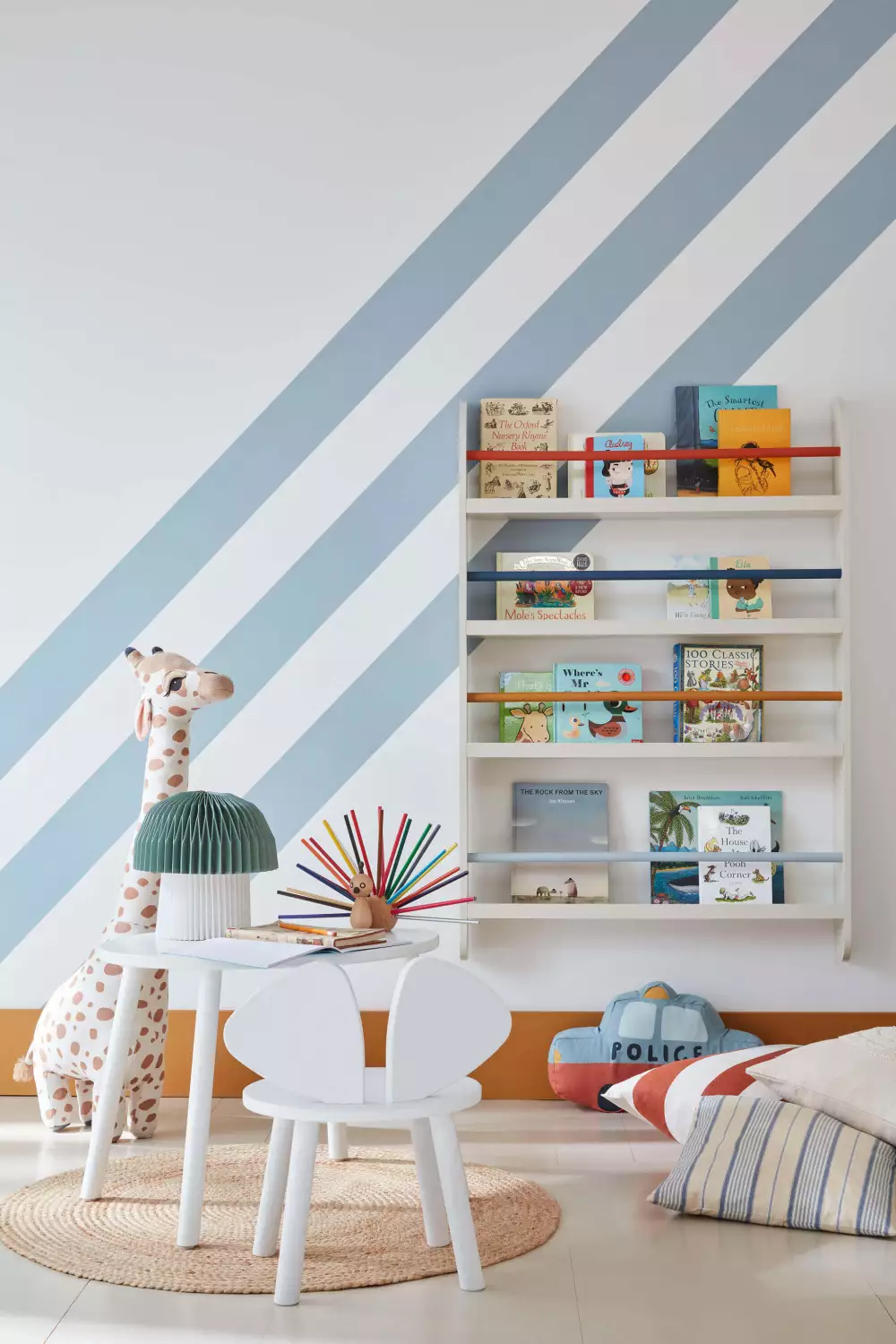 Little Greene Absolute Matt Emulsion - Shirting No. 129 - 10L-image