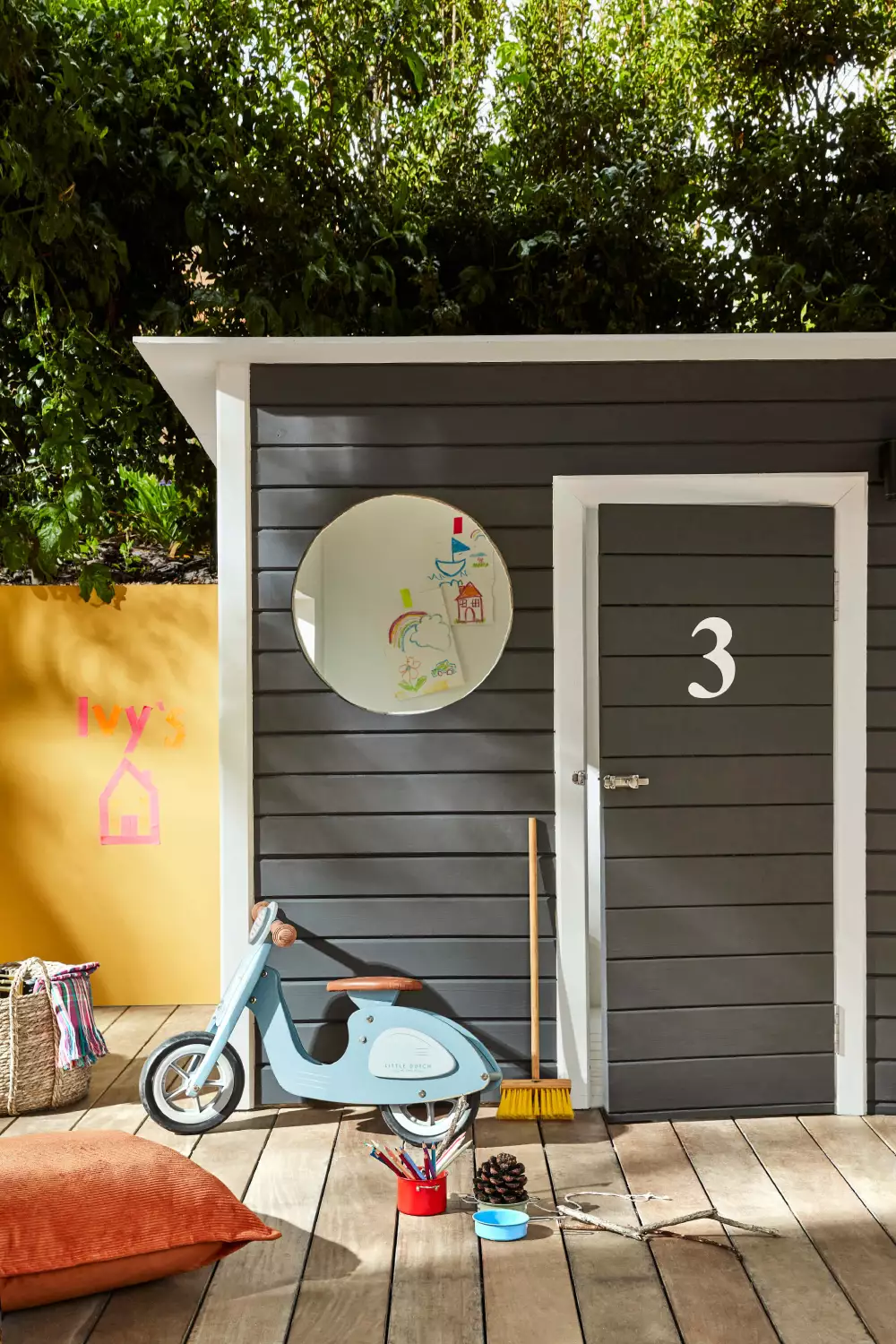 Little Greene Intelligent Exterior Eggshell - Yellow-Pink™ No. 46 - 2,5L-image