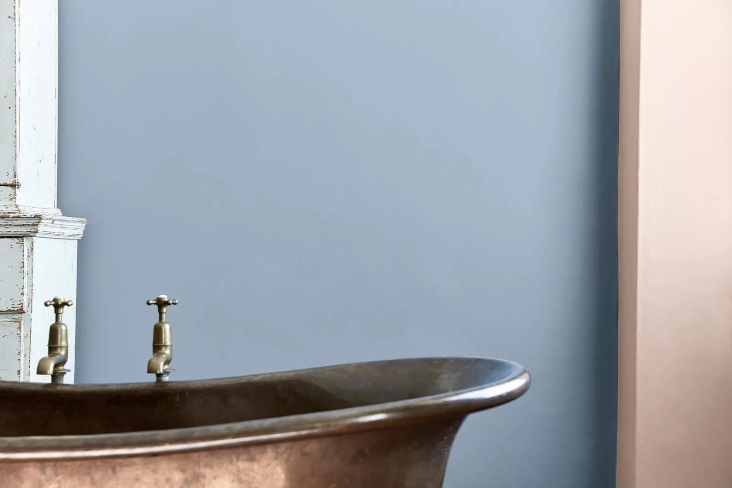 Little Greene Traditional Oil Gloss - Light Peachblossom No. 3 - 2,5L-image
