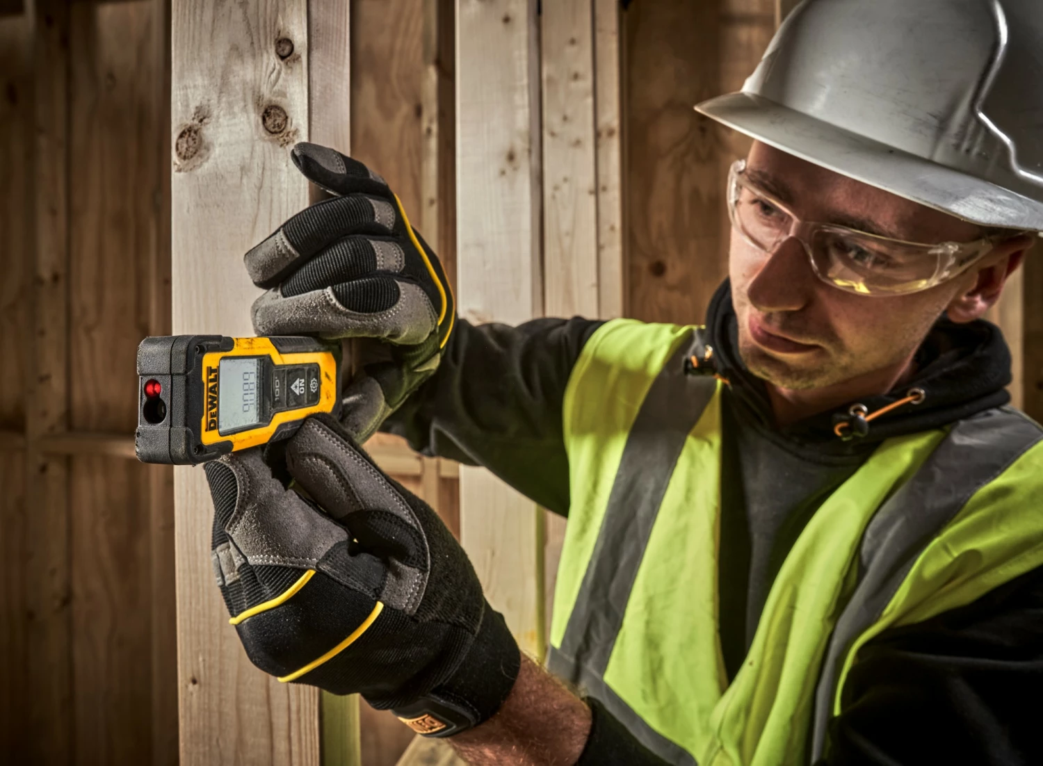 DeWALT DWHT77100-XJ Digitale Afstandsmeter - 30 m - 2x 1,5V AAA batterijen