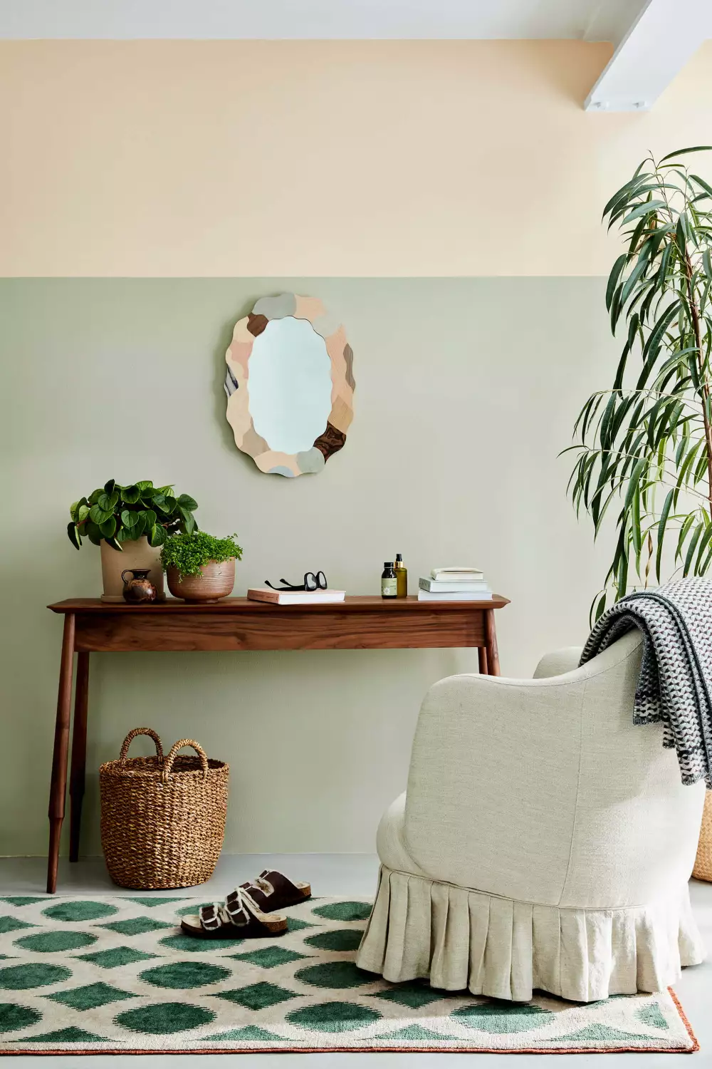 Little Greene Intelligent Matt Emulsion - Light Beauvais No. 323 - 1L